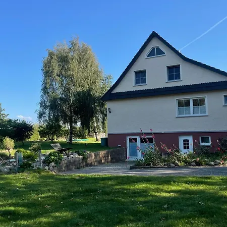 Semesterbostad Ruegenferienhaus By Interhome Schaprode