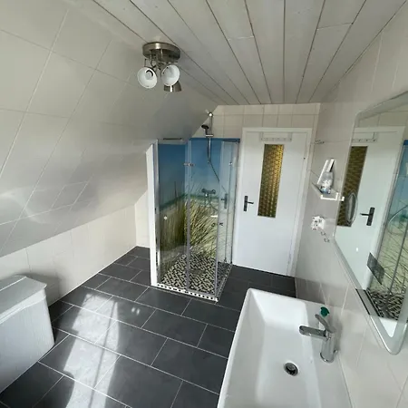 Ruegenferienhaus By Interhome Semesterbostad *
